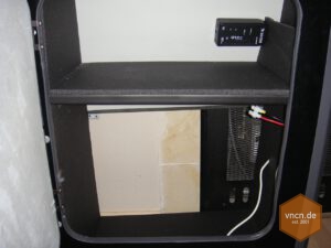 Reimo Schrank vom VW T3 mit Isolation restauriert.